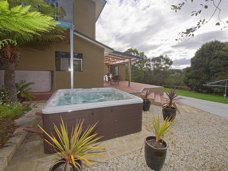 80 Brightwater Road, Blackmans Bay TAS 7052