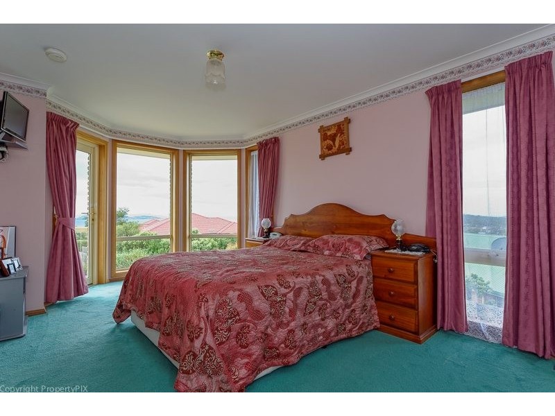 78 Diamond Drive, Blackmans Bay TAS 7052