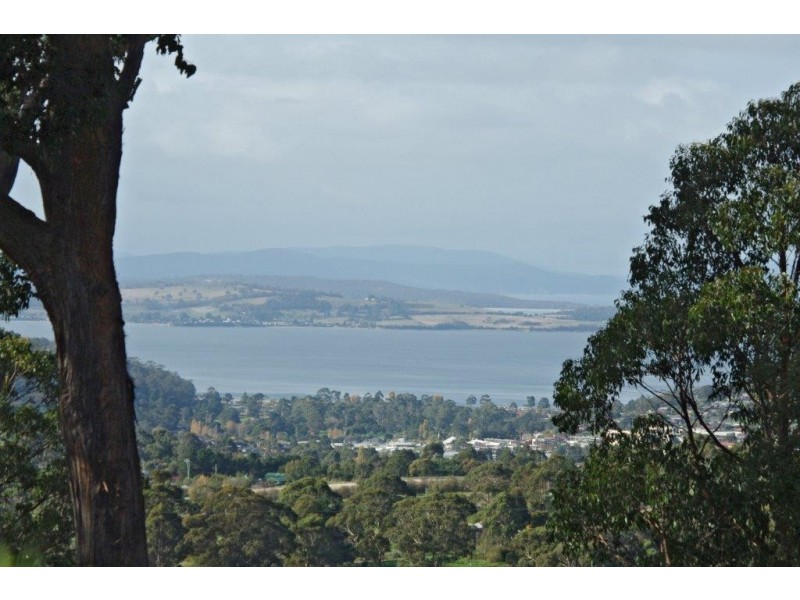 61 Hackford Drive, Kingston TAS 7050