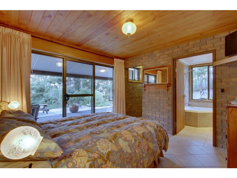 61 Hackford Drive, Kingston TAS 7050