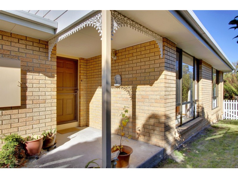 8 Ashley Court, Blackmans Bay TAS 7052