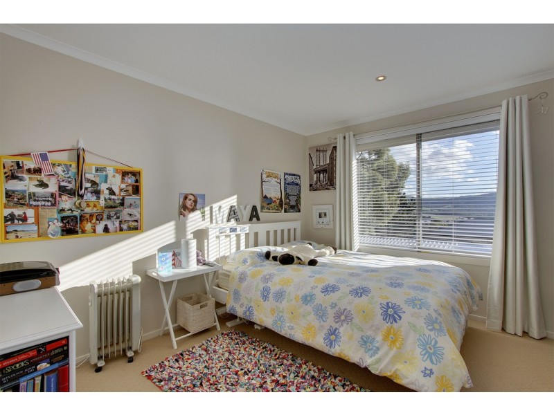 12 Celery Top Drive, Kingston TAS 7050