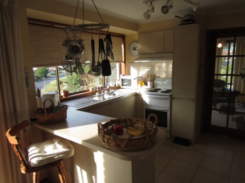 17 Woodlands Drive, Blackmans Bay TAS 7052