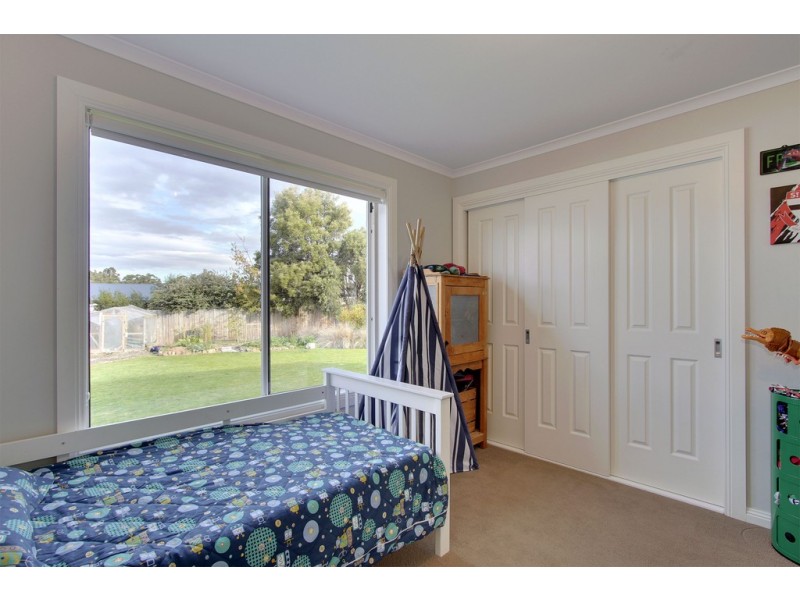 20 Bonsai Place, Margate TAS 7054