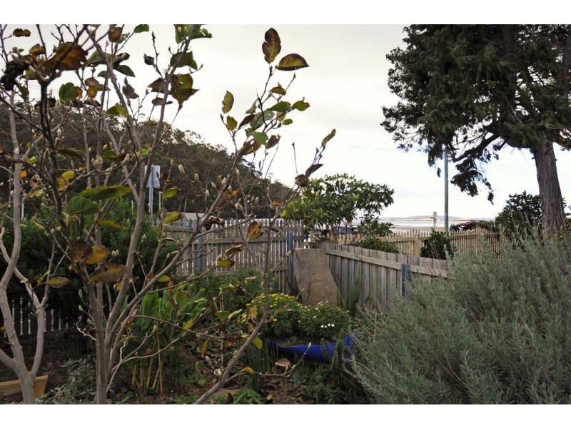 63 Balmoral Road, Kingston Beach TAS 7050