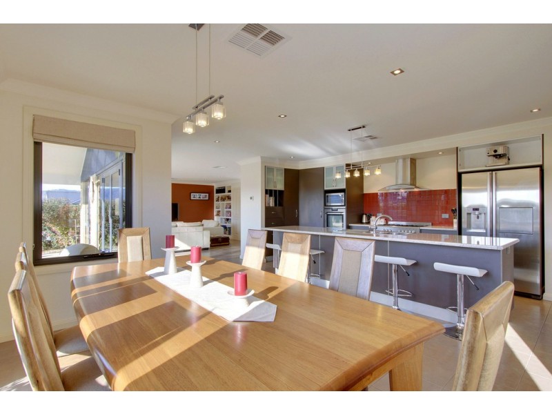 7 Bonsai Place, Margate TAS 7054