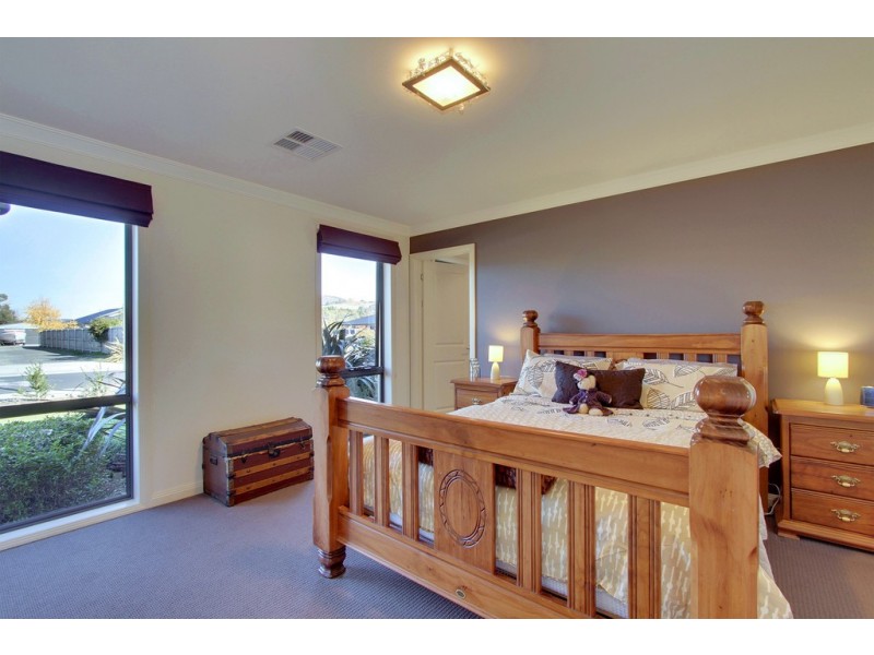 7 Bonsai Place, Margate TAS 7054