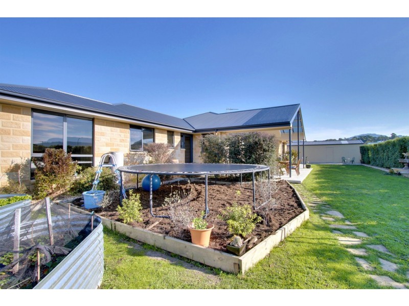 7 Bonsai Place, Margate TAS 7054