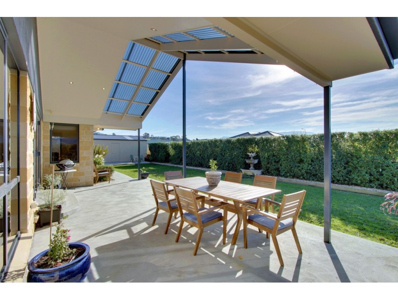 7 Bonsai Place, Margate TAS 7054