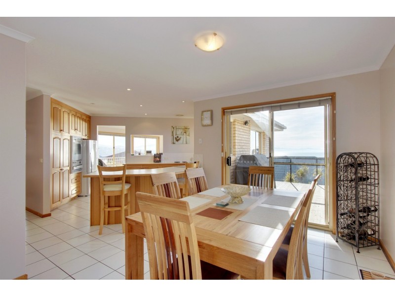 6 Jodie Court, Blackmans Bay TAS 7052