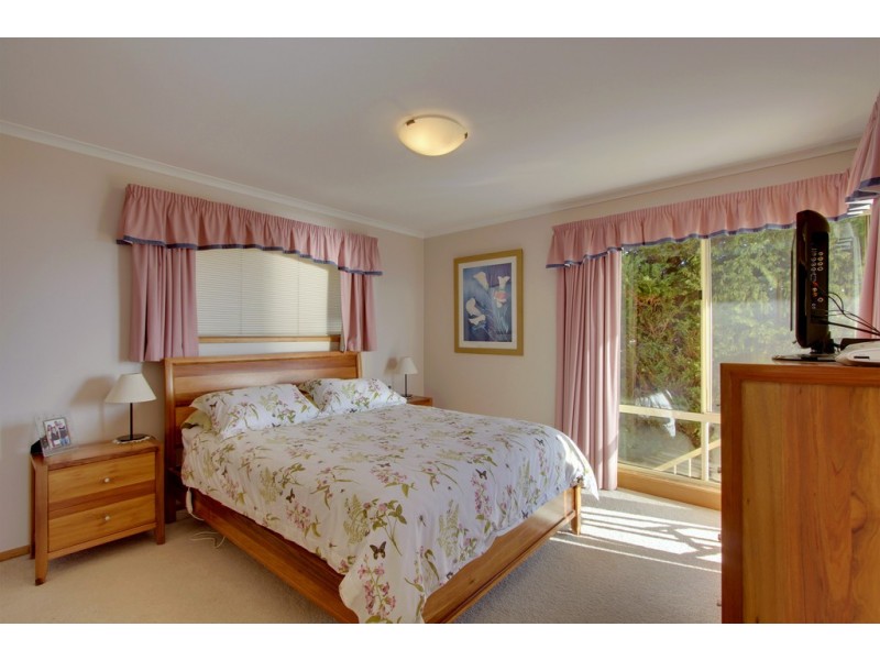 6 Jodie Court, Blackmans Bay TAS 7052