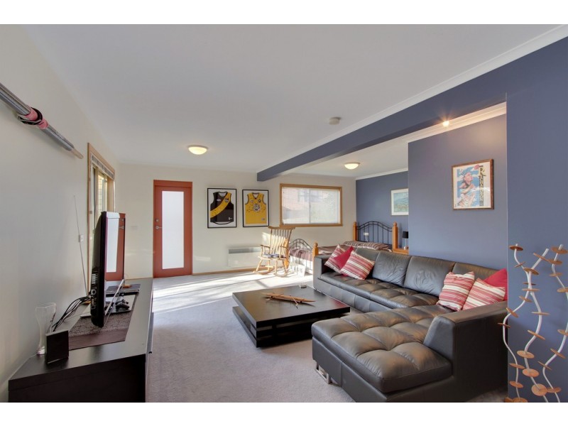 6 Jodie Court, Blackmans Bay TAS 7052