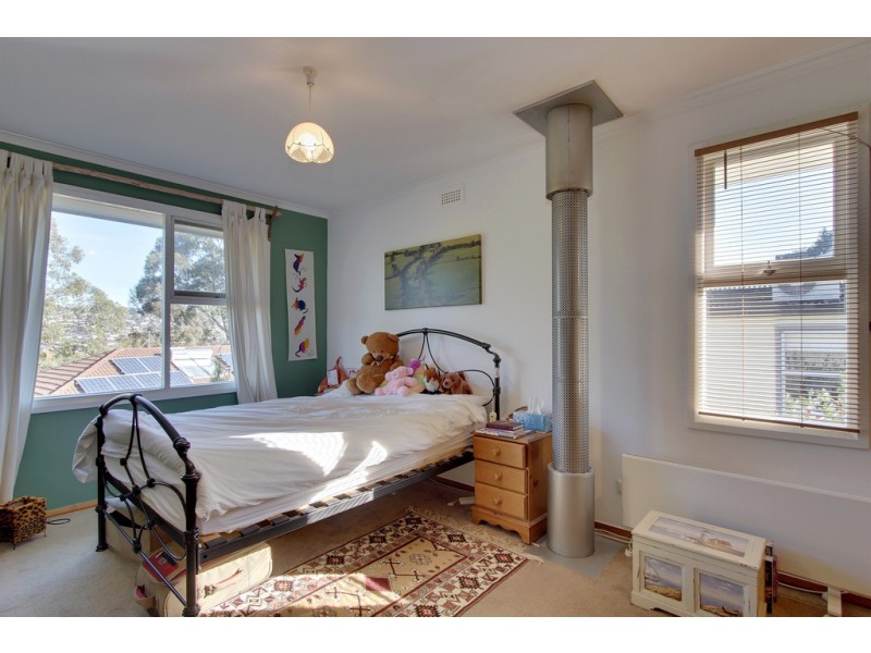 27 Talone Road, Blackmans Bay TAS 7052