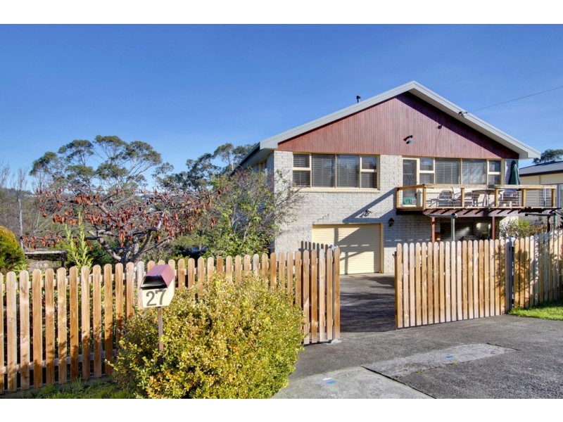 27 Talone Road, Blackmans Bay TAS 7052