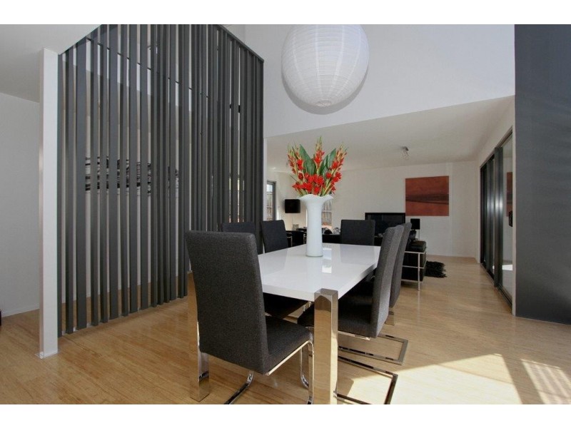 2/23 Powell Road, Blackmans Bay TAS 7052