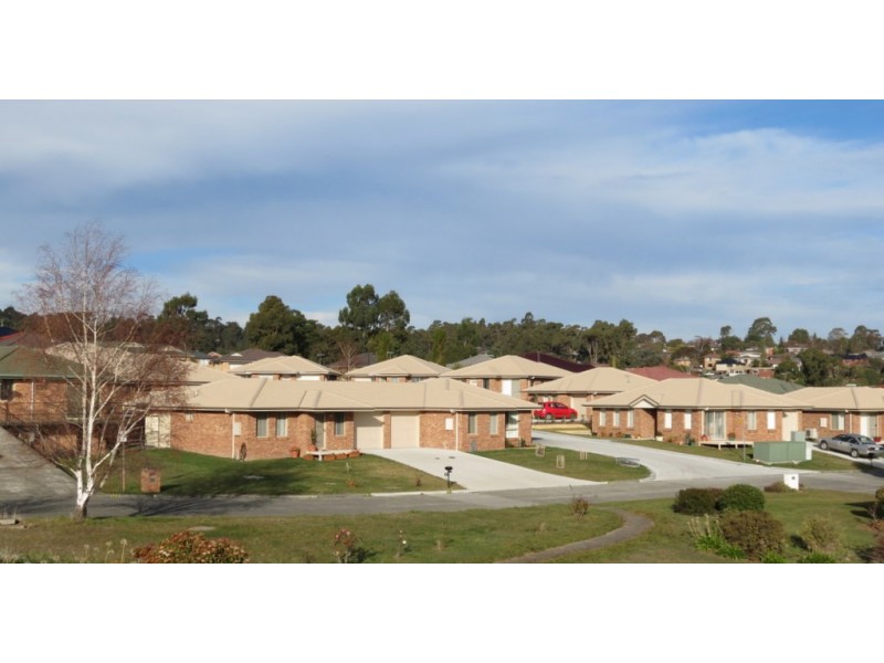 70 Village Drive, Kingston TAS 7050