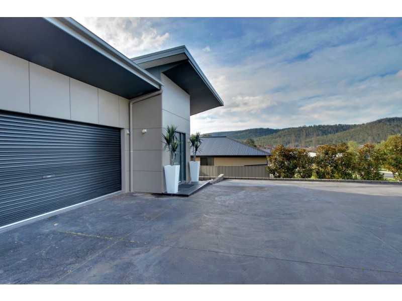 1 Yarraman Drive, Kingston TAS 7050