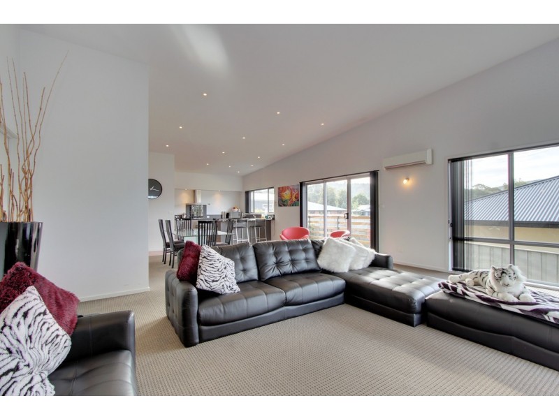 1 Yarraman Drive, Kingston TAS 7050
