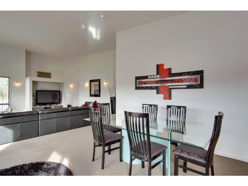 1 Yarraman Drive, Kingston TAS 7050