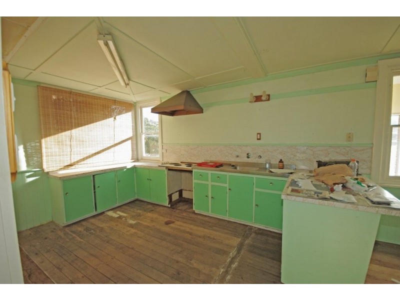 13 Garnett Street, Blackmans Bay TAS 7052