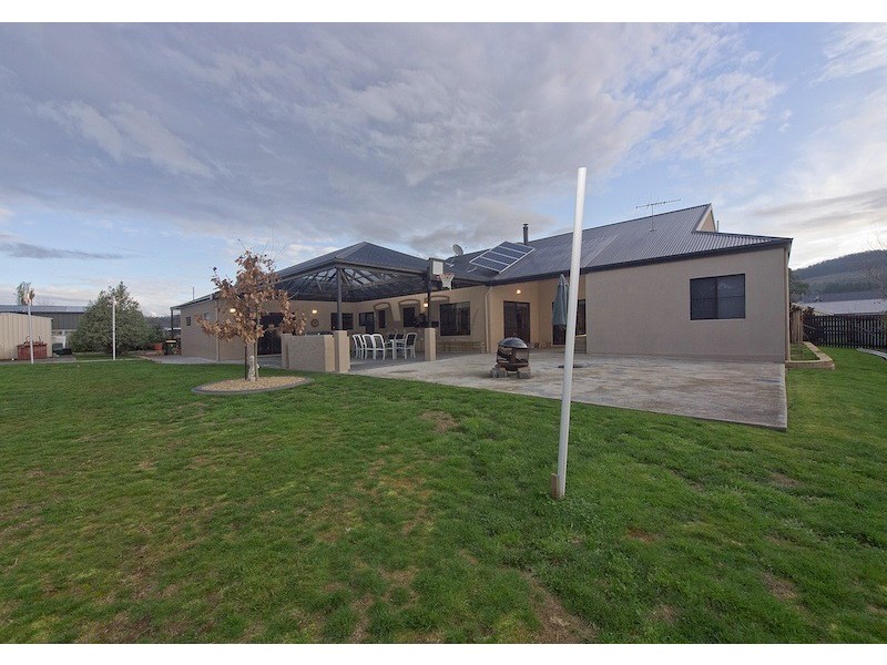 40 Dayspring Drive, Margate TAS 7054