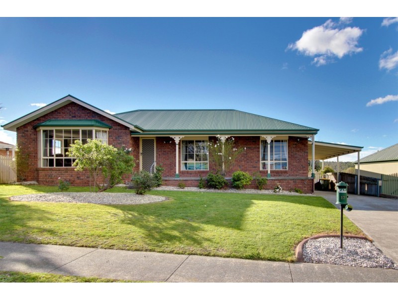 17 Mariner Circle Huntingfield, Kingston TAS 7050