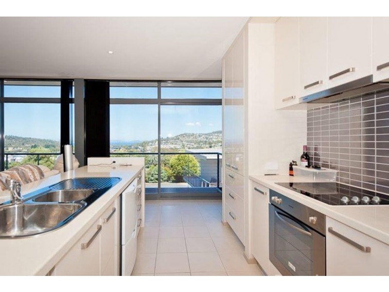 2/12 Fiani Court, Kingston TAS 7050