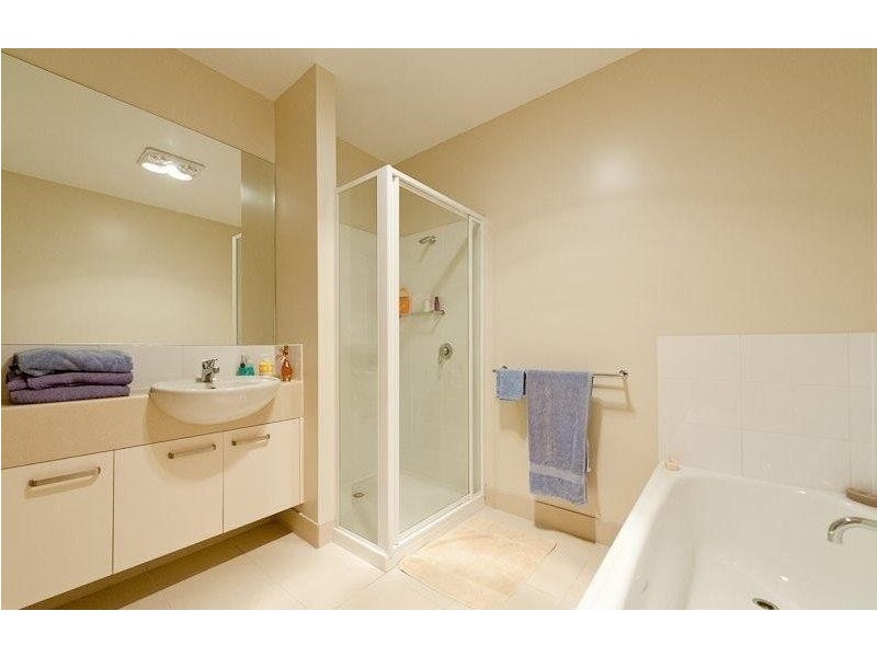 2/12 Fiani Court, Kingston TAS 7050