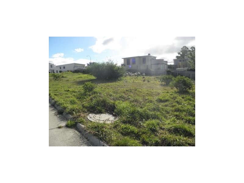 33 Staff Road, Electrona TAS 7054