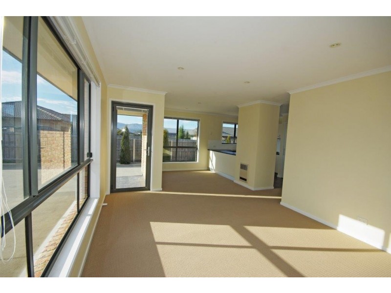 2/29 Incana Road, Margate TAS 7054