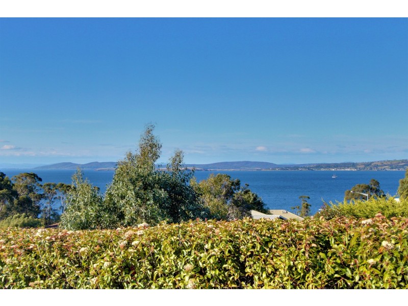 57 Mirramar Park, Blackmans Bay TAS 7052