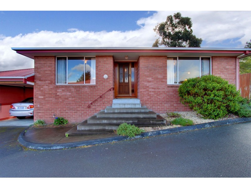 4/70 Redwood Road, Kingston TAS 7050