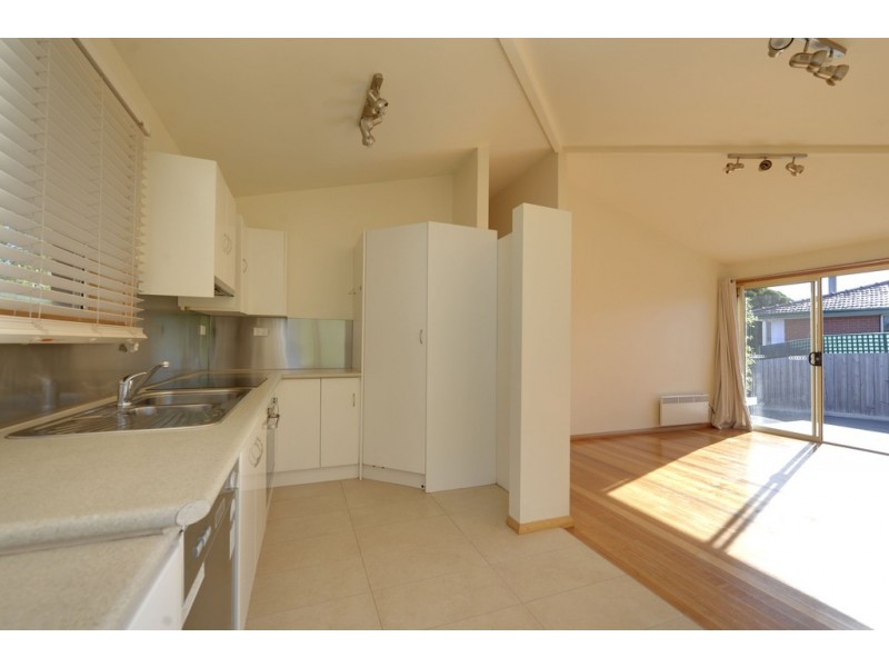 2/6 Dollery Drive, Kingston TAS 7050