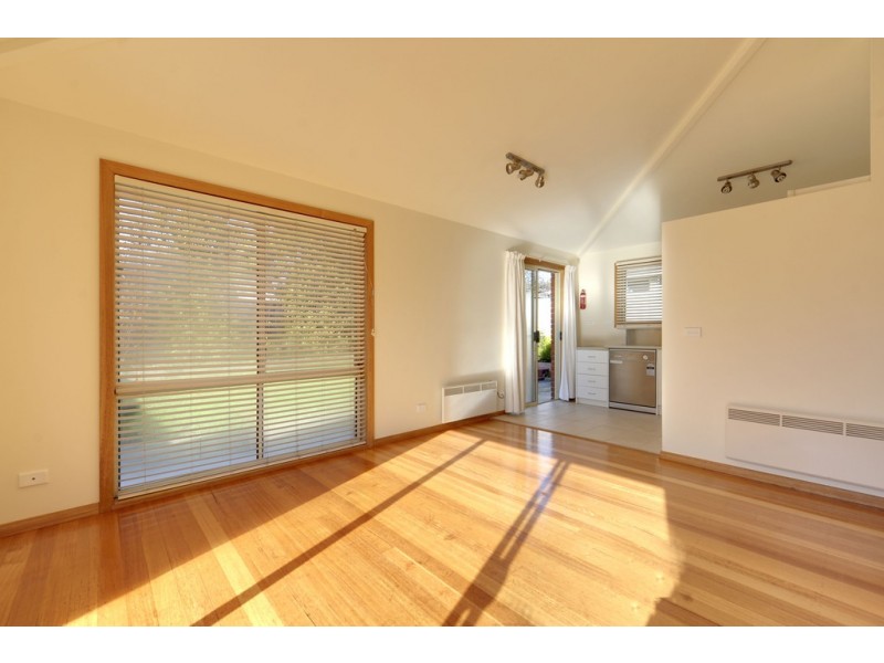 2/6 Dollery Drive, Kingston TAS 7050