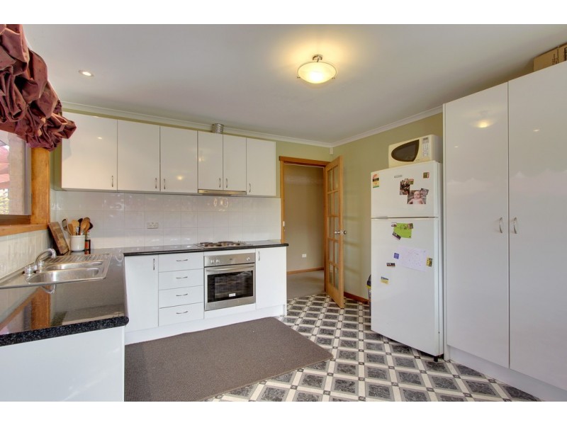 18 Campbell Street, Kingston TAS 7050