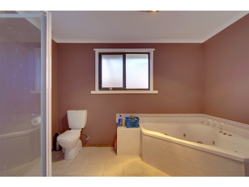 18 Campbell Street, Kingston TAS 7050