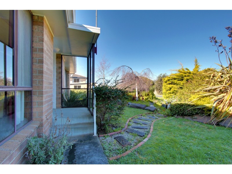 2 Nelson Avenue, Kingston TAS 7050