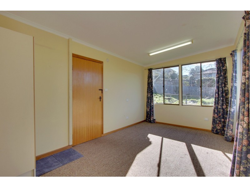 2 Nelson Avenue, Kingston TAS 7050