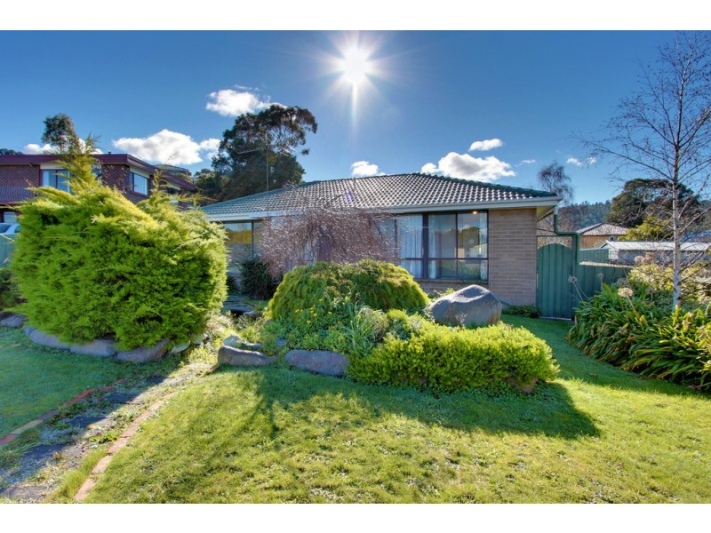 2 Nelson Avenue, Kingston TAS 7050