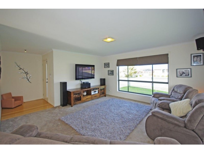 14 Jacaranda Drive, Margate TAS 7054