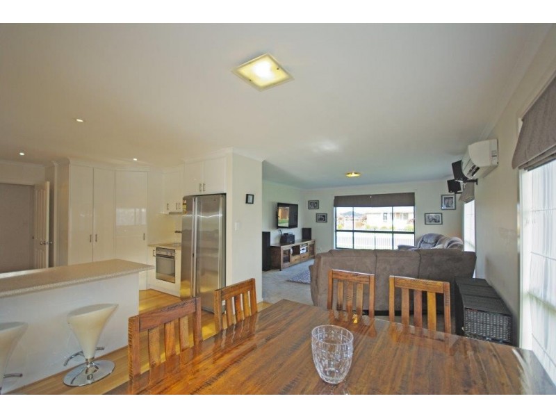 14 Jacaranda Drive, Margate TAS 7054