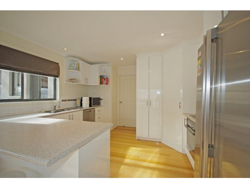 14 Jacaranda Drive, Margate TAS 7054