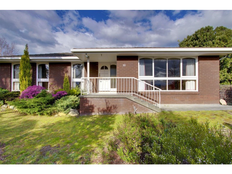 30 Fern Street, Kingston TAS 7050