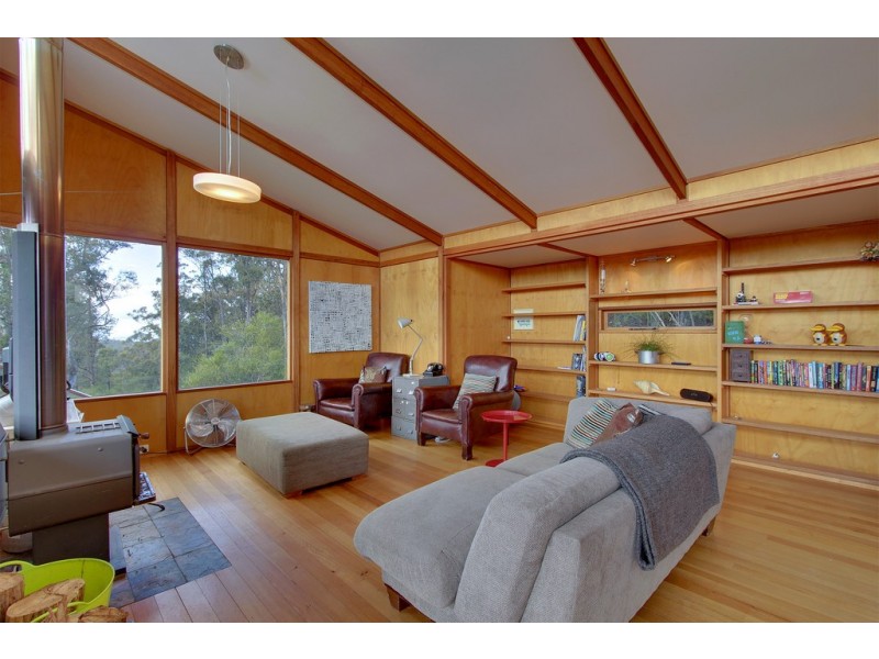 20 Menuganna Road, Fern Tree TAS 7054
