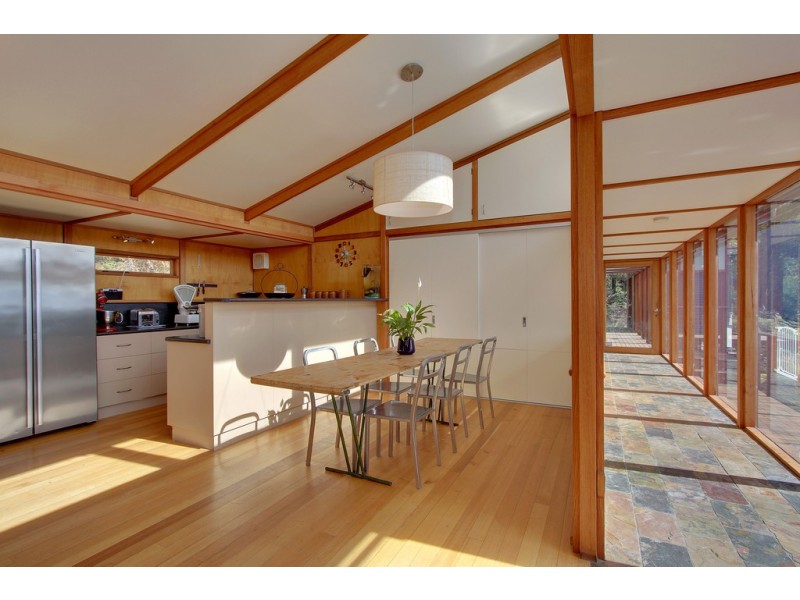 20 Menuganna Road, Fern Tree TAS 7054