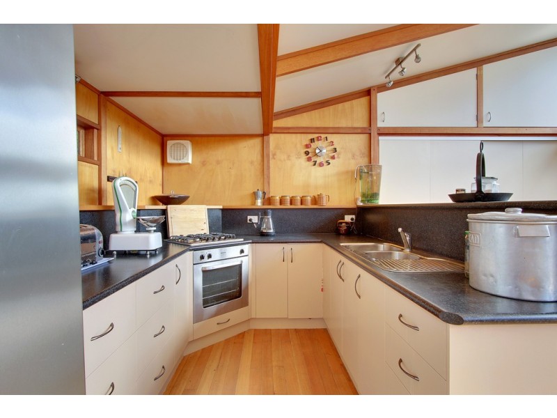 20 Menuganna Road, Fern Tree TAS 7054