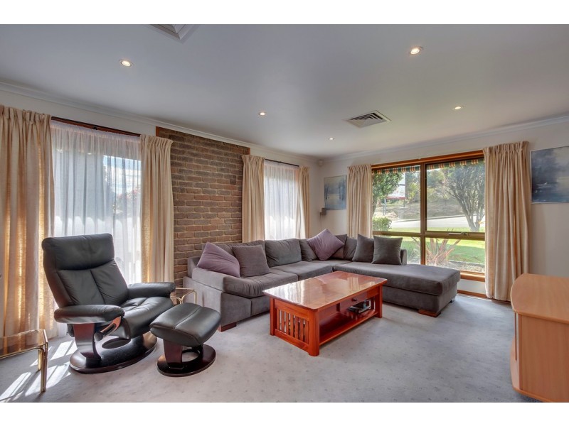 177 Redwood Road, Kingston TAS 7050