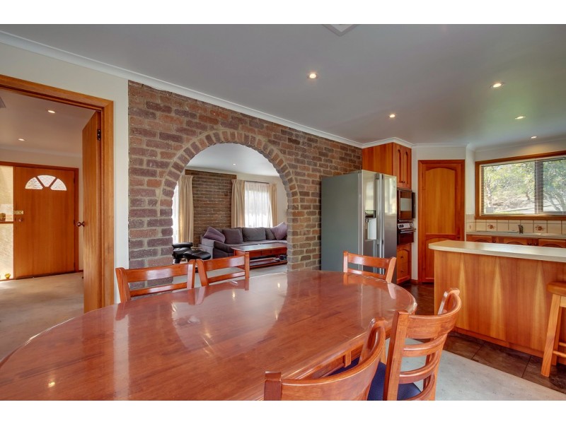 177 Redwood Road, Kingston TAS 7050