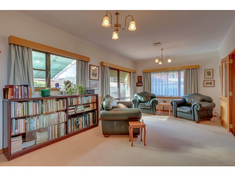 15 Osborne Esplanade, Kingston Beach TAS 7050