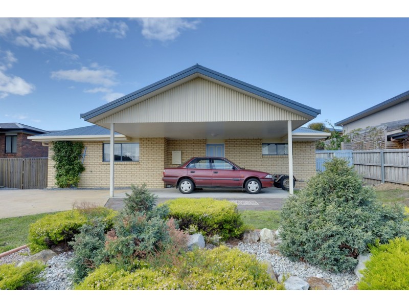 18 Kingfisher Street, Kingston TAS 7050